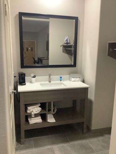 Bathroom 4, Americas Best Value Inn And Suites San Benito, Cameron