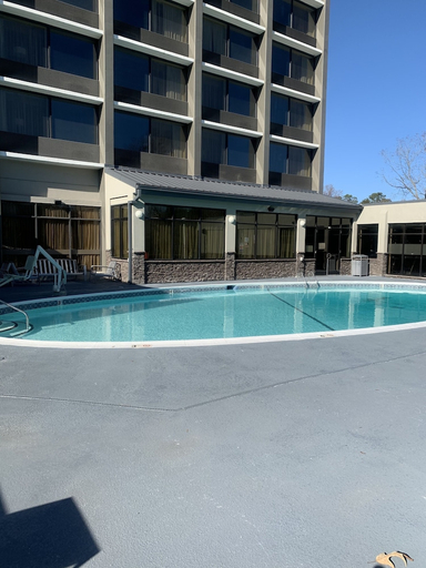 Sport & Beauty, DoubleTree by Hilton Raleigh Crabtree Valley, Wake