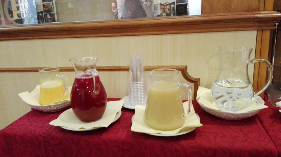 Food & Drinks 5, Hotel Camerlengo, Macerata