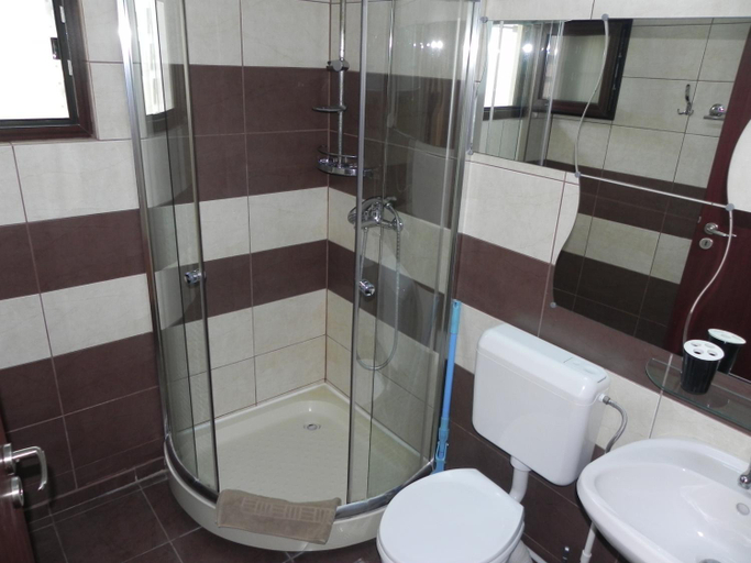 Bathroom 2, Pensiunea Iubesc Marea, Costinesti