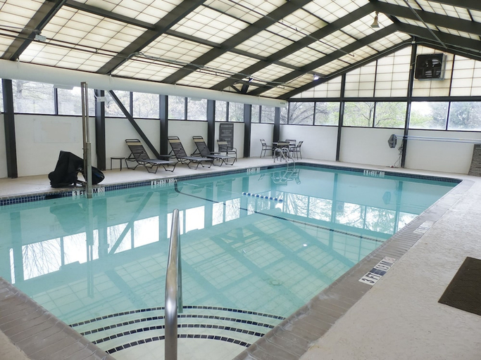 Sport & Beauty 3, Hyatt Place Princeton, Middlesex