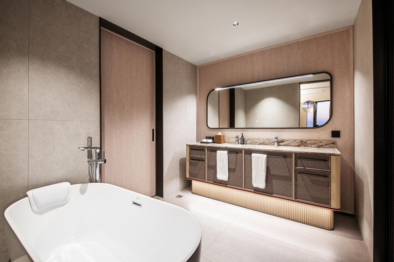 Bedroom 4, Mercure Hongqiao Airport, Shanghai
