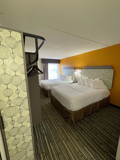 Bedroom 4, Spark by Hilton Syracuse Carrier Circle, Onondaga