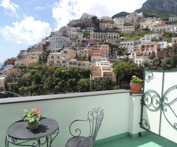 Others 3, La Tavolozza Residence, Salerno