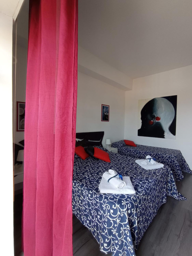 Bedroom 2, Idria B&B, Messina
