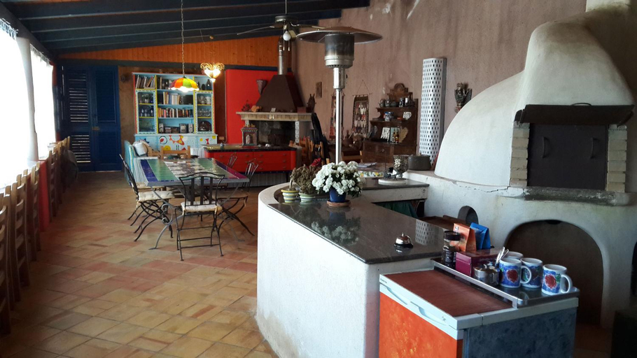 Food & Drinks 4, Agriturismo La Dolce Vita Lipari, Messina