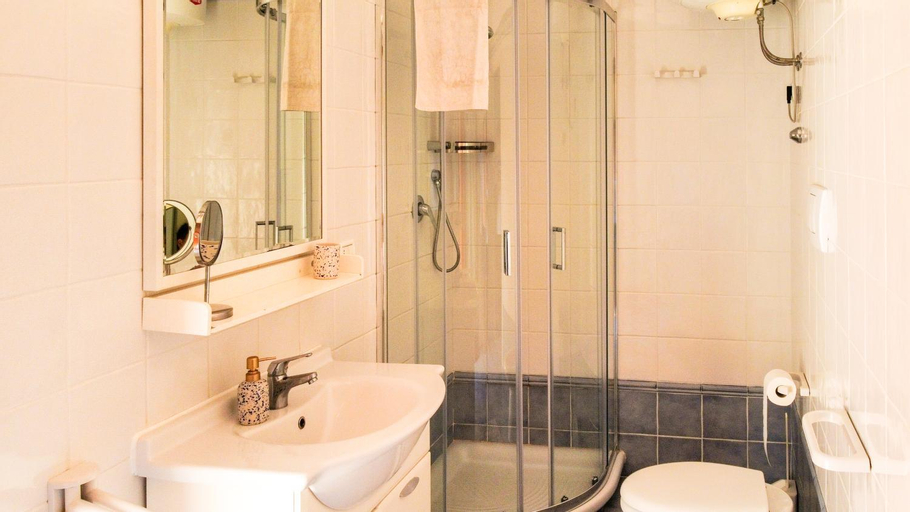 Bedroom 4, Villa Verde, Livorno