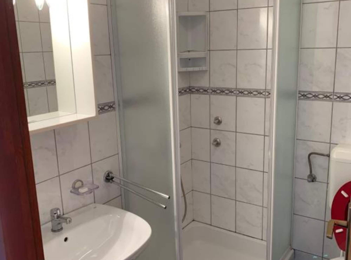 Bathroom 3, Apartments Ata, Ražanac