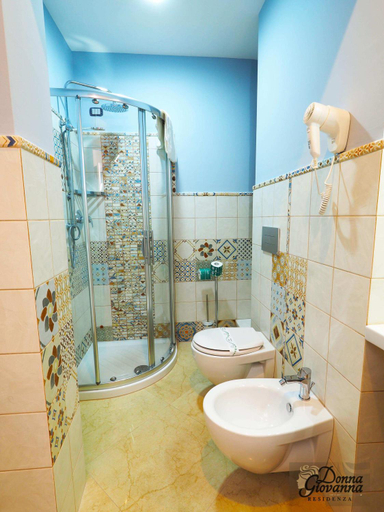 Bathroom 2, Residenza Donna Giovanna, Vibo Valentia