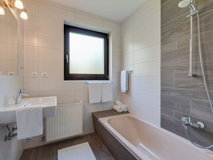 Bathroom 3, Nice apartment in Bad Kleinkirchheim, Spittal an der Drau