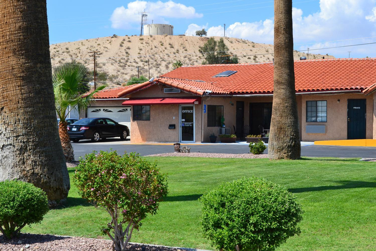El Rancho Dolores at JT National Park, San Bernardino