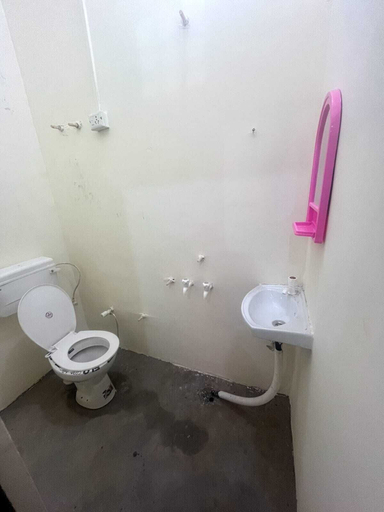 Bathroom, Hotel Prince Palace, Meerut