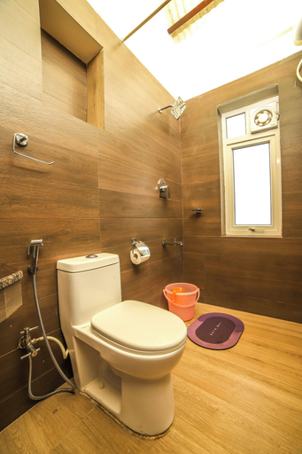 Bathroom 3, Moving Mist Villa, The Nilgiris