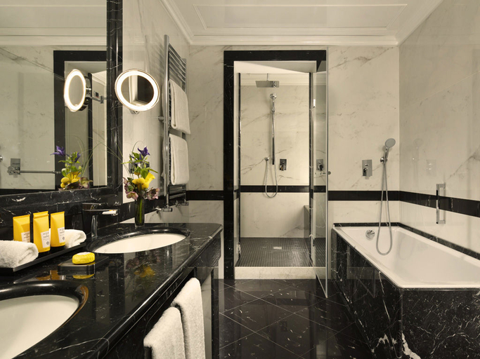 Bathroom 4