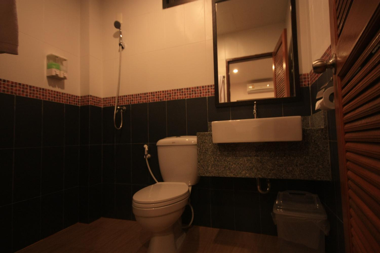 Bathroom 4, Mingshou Boutique House, Pulau Phuket