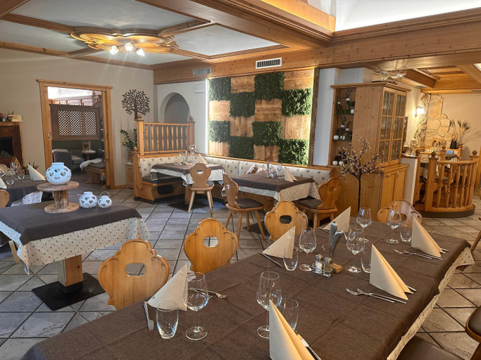 Food & Drinks 5, Rifugio Caltena, Trento