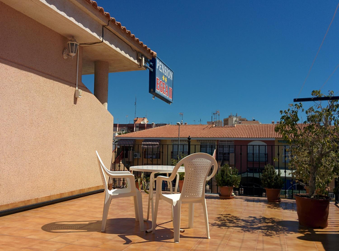 Others 3, Pension Egea II, Murcia