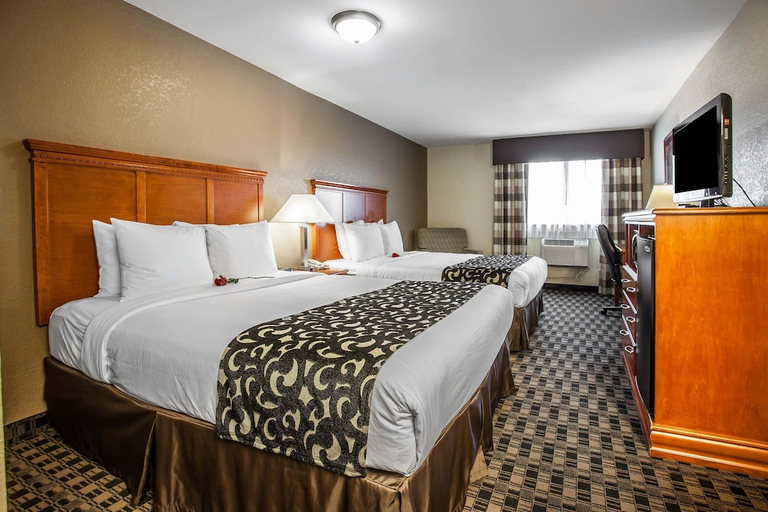 Bedroom 2, Clarion Inn Renton-Seattle, King