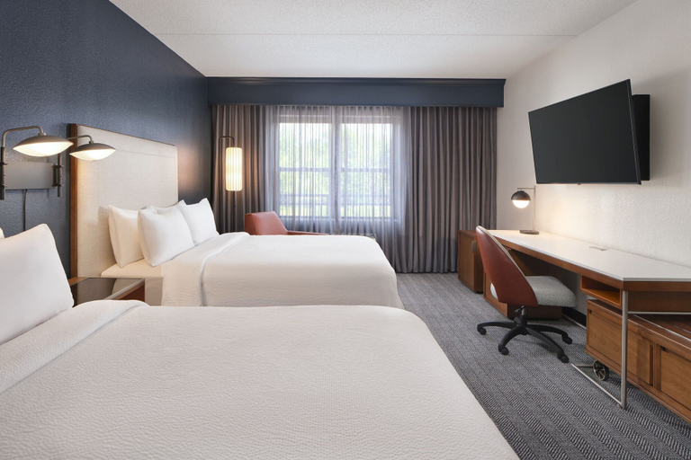 Bedroom 4, Courtyard by Marriott Saratoga Springs, Saratoga