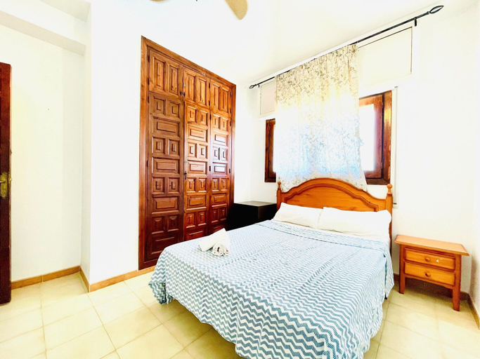 Room 3, Mountain-view Apartment by Sea, Almería