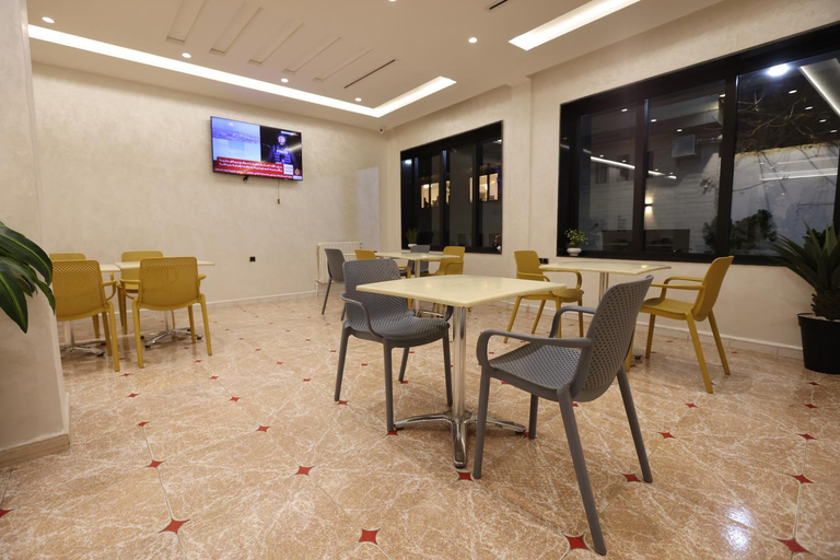 Food & Drinks 5, Hôtel Des Lilas, Oujda Angad