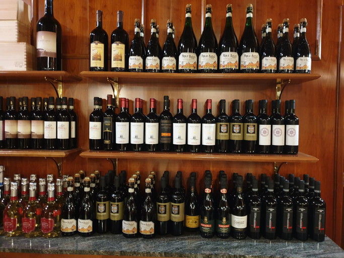 Food & Drinks 5, Val Del Rio, Modena