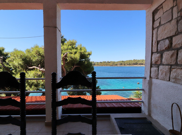 Others 5, Apartments Karbuni By The Sea, Blato