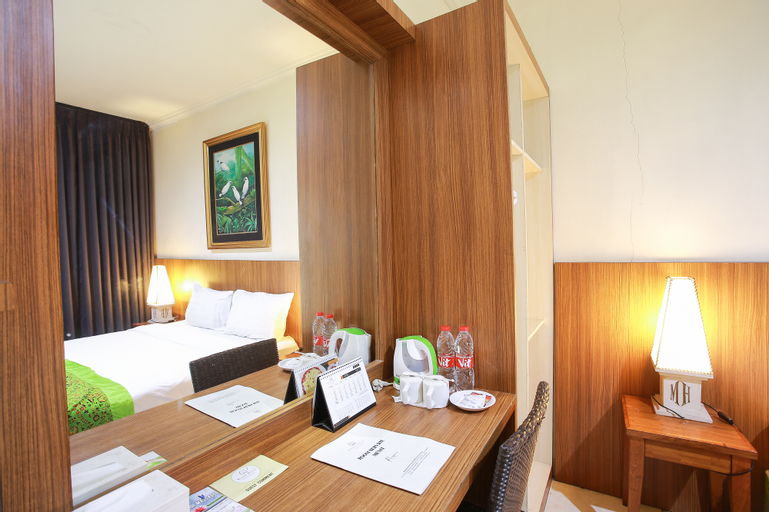 Bedroom 12