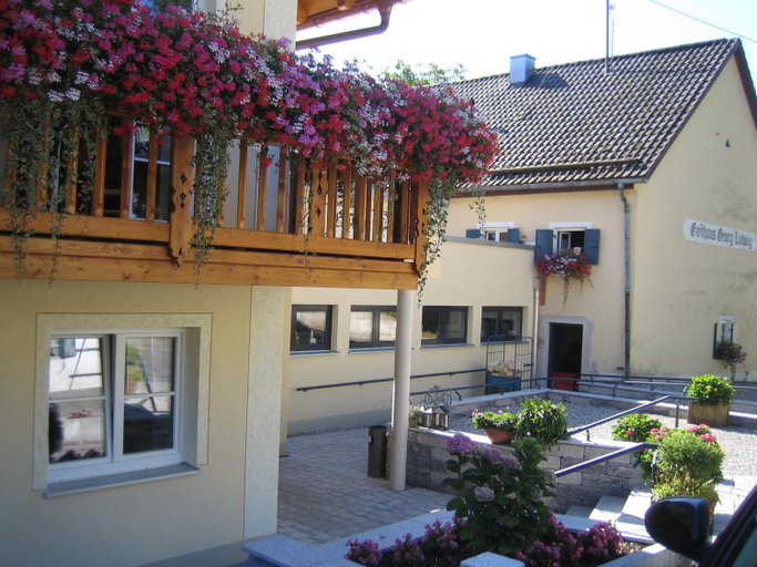 Others 4, Gasthaus Georg Ludwig Maising, Starnberg