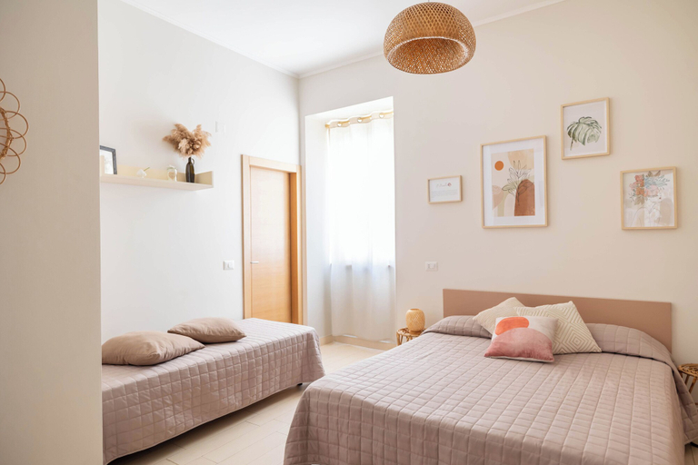 Bedroom 4, Viesthouse, Foggia