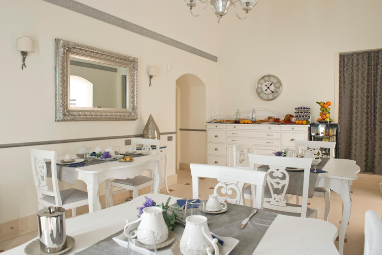 Others 5, Sassisuite, Matera