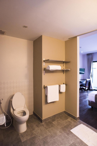 Bathroom 4, Coco View Hotel, Muang Samut Songkhram