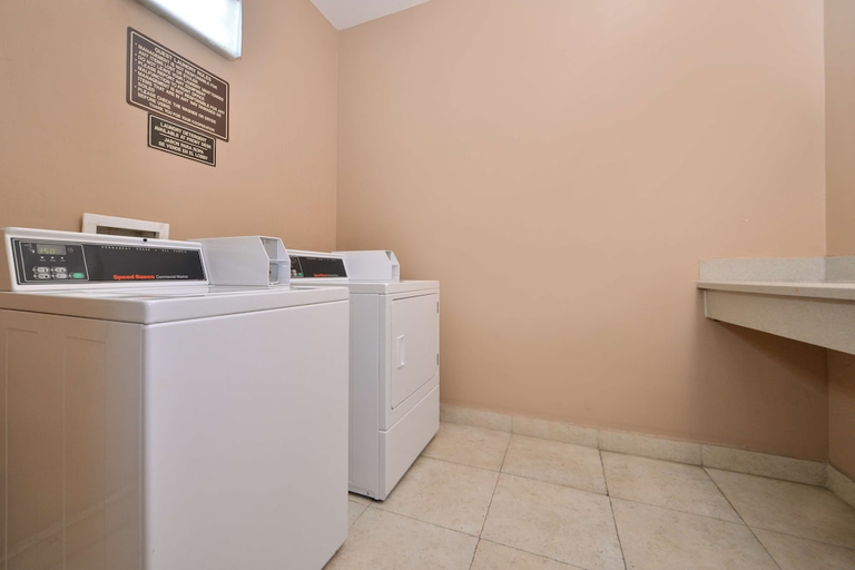 Bathroom 4, Americas Best Value Inn And Suites San Benito, Cameron