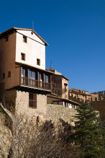 Others 5, La Casa del tio Americano, Teruel
