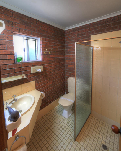 Bedroom 30