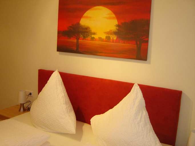 Bedroom 15