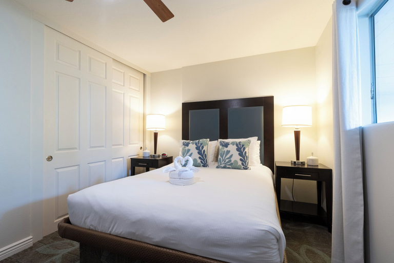 Bedroom 4, San Clemente Inn, Orange