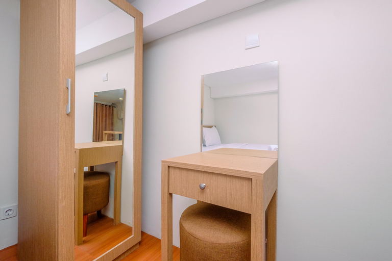 Bathroom 13