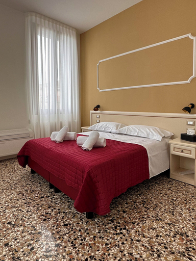 Bedroom 3, Collegio AMDG, Venezia