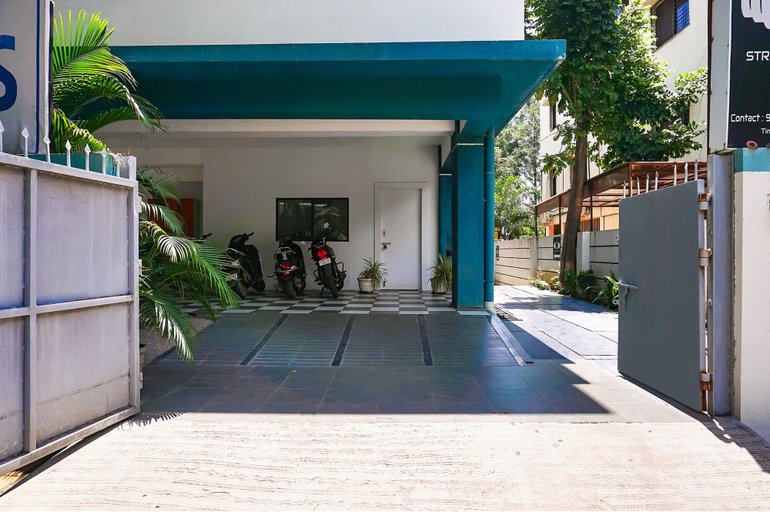 Exterior & Views 2, FabHotel Aura Homes, Pune