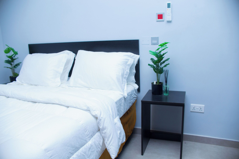 Bedroom 3, L57 SUITES, Ga East