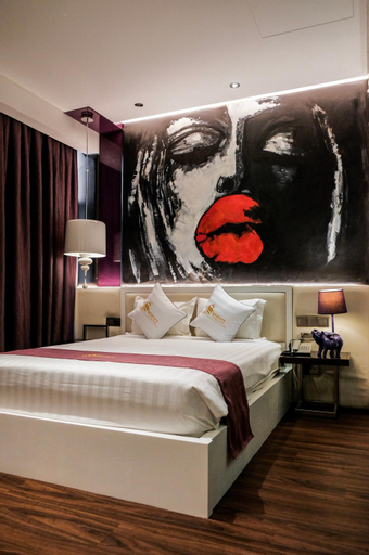 Bedroom 16