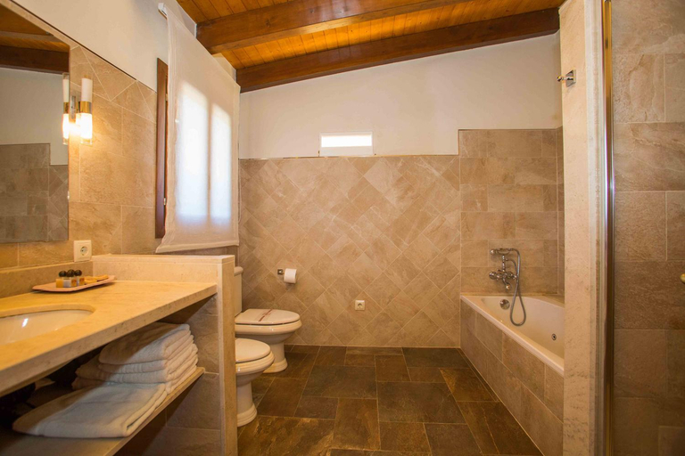 Bathroom, Hotel Rural Son Terrassa, Baleares