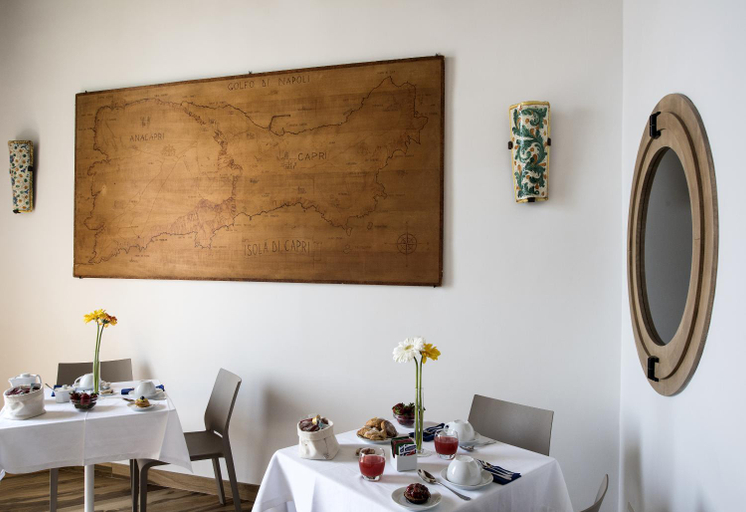 Food & Drinks, Mareluna Suite de Charme, Napoli