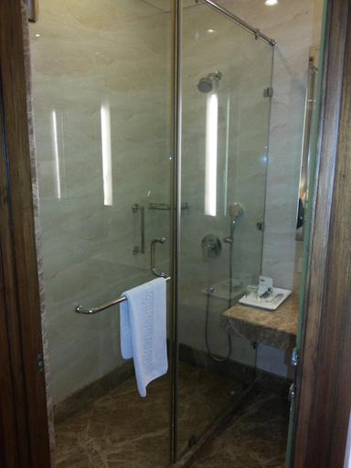 Bathroom 4, Hotel LaSagrita Sunder Nagar, Delhi
