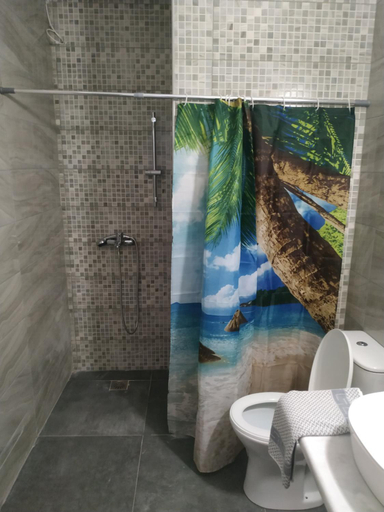 Bathroom 2, Ekaterini Apartments, Ionian Islands