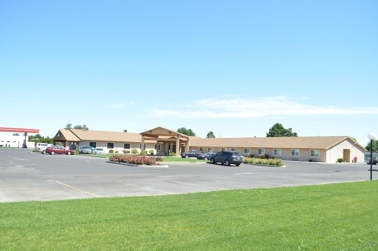 Exterior & Views 2, Knights Inn Quincy, Grant