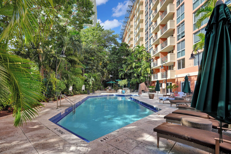 Sport & Beauty 3, Relaxing Condo with Free Parking, Miami-Dade