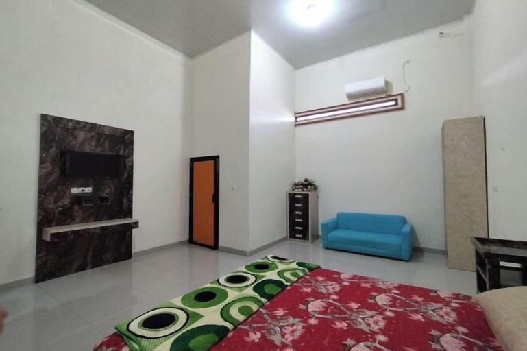 Bedroom 9