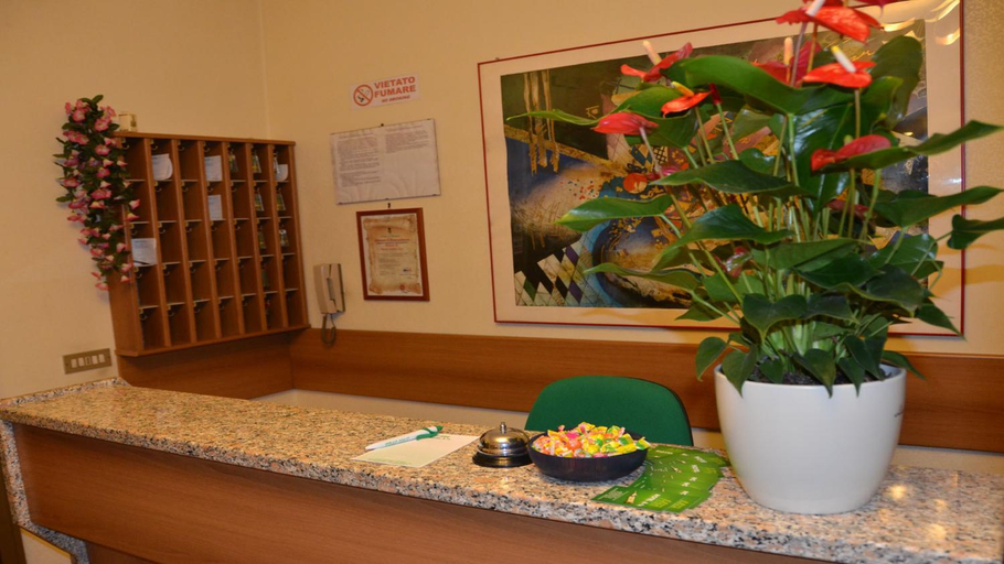 Public Area 2, Hotel A-14, Bari